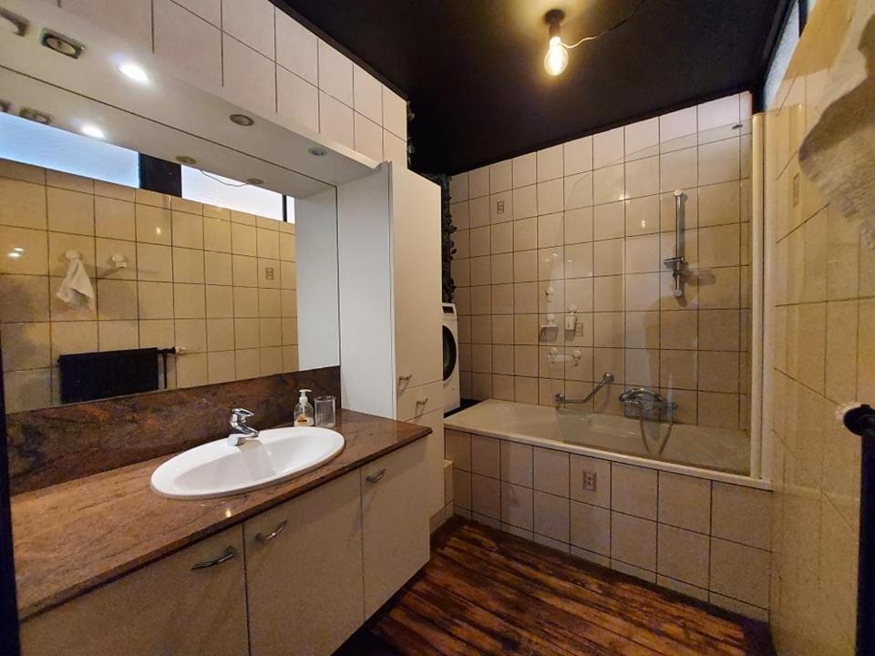 Old Design Duplex Apartment Bastogne Luaran gambar